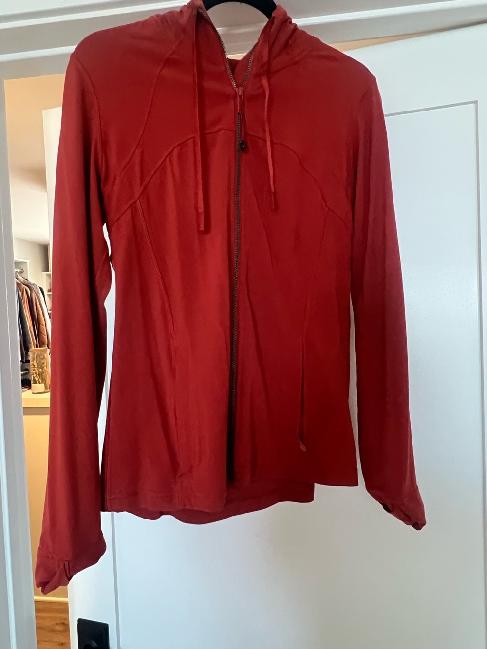 Lululemon Zip-Up Hooded Jacket
Size 12
Worn once
Sienna color